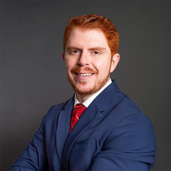 Alejandro Vales, Senior Director