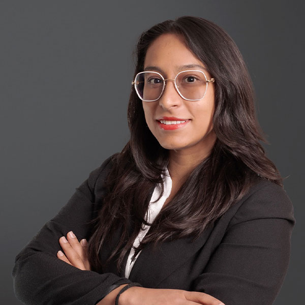 Daniela Córdova / Associate